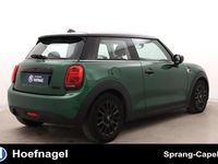 Occasion Mini Cooper Essential 136 PK (100 kW) 2021 Groen Hatchback