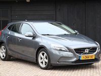 Occasion Volvo V40 Kinetic 114 PK (83 kW) 2014 Grijs (metallic) Hatchback