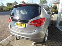 tweedehands Opel Meriva 1.4 Turbo Cosmo 12 maanden Bovag garantie trekhaak