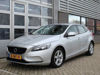 tweedehands Volvo V40 1.6 D2 Momentum / Automaat / Navigatie / Trekhaak