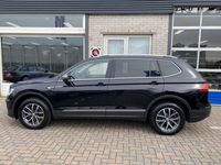 tweedehands VW Tiguan Allspace 1.5 TSI Comfortline 7p. / TREKHAAK/ PARK. SENSOREN/ STOEL VERWARM./ APP CONNECT/ NAVI/ CLIMA/ 17" LMV/