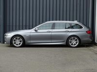tweedehands BMW 520 5-SERIE Touring i Executive M Sport | Alcantara | 18" | Trekhaak