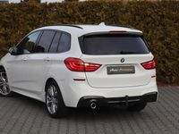 Occasion BMW 216 Executive 109 PK (80 kW) 2018 Wit Stationwagen