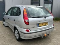 Occasion Nissan Almera Tino Acenta 116 PK (85 kW) 2005 Grijs MPV