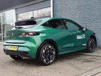 Nieuw Renault Clio V Techno 158 PK (116 kW) 2026 Vert absolu Hatchback