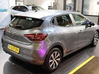 Occasion Renault Clio V Equilibre 92 PK (67 kW) 2022 Grijs Hatchback