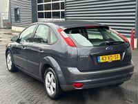 Occasion Ford Focus Futura 101 PK (74 kW) 2007 Grijs Hatchback