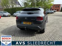 tweedehands Citroën C4 Cactus 1.2 e-VTi Shine / Touchscreen / Panoramadak
