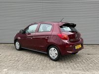 Occasion Mitsubishi Space Star 71 PK (52 kW) 2017 Paars Hatchback