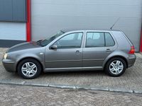 Occasion VW Golf IV Highline 116 PK (85 kW) 2001 Grijs Hatchback