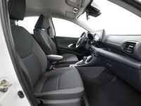 Occasion Toyota Yaris Hybrid Active 116 PK (85 kW) 2021 Wit Hatchback