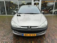 tweedehands Peugeot 206 1.6-16V Gentry/Automaat/apk/Nieuwe banden/Airco/N.A.P./NL Auto