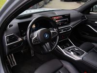 Occasion BMW 330 M Sport 291 PK (214 kW) 2023 Grijs Stationwagen