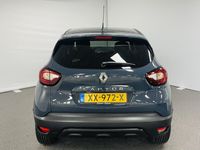 tweedehands Renault Captur 0.9 TCe Limited Navi airco parkeersensoren hoge instap weinig km zeer mooie auto dealer onderhouden
