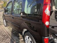 Occasion Renault Kangoo Expression 106 PK (77 kW) 2010 Zwart