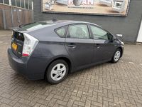 Occasion Toyota Prius Comfort 99 PK (72 kW) 2011 Grijs Hatchback
