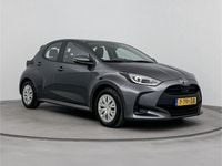Occasion Toyota Yaris Hybrid Active 116 PK (85 kW) 2022 Grijs Hatchback