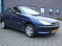 tweedehands Peugeot 206 1.4 XT inruil auto