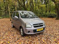 Occasion Opel Agila 75 PK (55 kW) 2004 Paars Hatchback