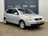 tweedehands VW Polo 1.4-16V Highline 5-deurs AIRCO / CRUISE!