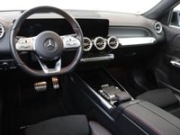 tweedehands Mercedes EQB300 4MATIC AMG Line 7p. 67 kWh /Panoramadak / Night pa