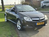 Occasion Opel Tigra Cosmo 127 PK (93 kW) 2005 Zwart Cabriolet