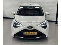 tweedehands Toyota Aygo X-Play LIMITED LED/Camera/MultiMedia/Touchscreen/E