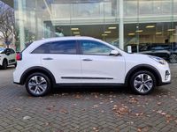 tweedehands Kia e-Niro DynamicLine 64 kWh NAV | CAMERA | PCD | CLIMA | LKAS