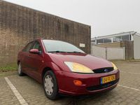 Occasion Ford Focus Ghia 101 PK (74 kW) 2000 Rood Sedan