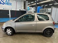 Occasion Toyota Yaris 65 PK (47 kW) 2004 Grijs Hatchback