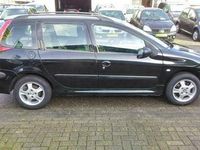 tweedehands Peugeot 206 1.4 HDi X-line