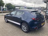 tweedehands Mazda 3 HB 2.0 e-SkyActiv-G 122 Comfort + Leder , Demovoordeel ¤ 5.490,-, Leder, Navi, Apple Carplay, Clima, Adap.Cruise, HUD, LMV 16 Inch, Camera, Stuur/Stoelverwarming