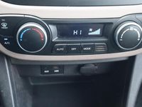 tweedehands Hyundai i10 1.0i i-Motion Zie foto's Airco Climate control