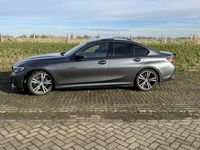 tweedehands BMW 330 i High Executive M Sport Performance 19''