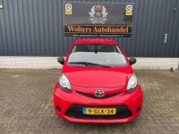 Occasion Toyota Aygo 68 PK (50 kW) 2013 Rood Hatchback