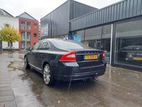 tweedehands Volvo S80 2.5FT Summum Automaat Leer Navi Clima Cruise Trekhaak Stoelverwarming Electrisch verstelbare stoel Telefoon 19inch Xenon