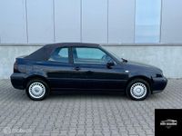 Occasion VW Golf Cabriolet Highline 90 PK (66 kW) 2000 Blauw Cabriolet