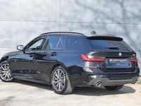 tweedehands BMW 330 3-SERIE Touring i High Executive | 58.000KM | Panoramadak | M-Pakket