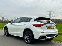 tweedehands Infiniti Q30 1.6t Sport Aut Pano Navi LED Cruise ECC 19"