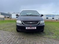 tweedehands Chrysler Voyager 2.4i SE