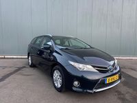Occasion Toyota Auris 99 PK (72 kW) 2014 Grijs Hatchback
