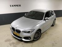 Occasion BMW 118 Executive 136 PK (100 kW) 2017 Grijs (metallic) Hatchback