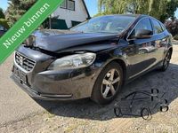 Occasion Volvo V40 Momentum 114 PK (83 kW) 2012 Zwart Stationwagen