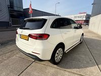 Occasion Mercedes 200 150 PK (110 kW) 2021 Wit MPV