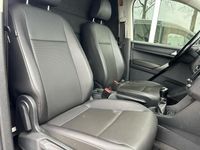 tweedehands VW Caddy Maxi 2.0 TDI L2H1 BMT Highline Leer | Navi/Apple carplay | 2x Schuifdeur |