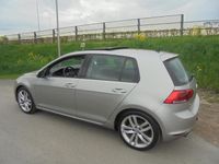 tweedehands VW Golf VII Volkswagen golf 1.4 Tsi Automaat Schuifdak airco half leer xenon