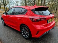 Occasion Ford Focus ST-Line X 125 PK (91 kW) 2025 Rood Hatchback