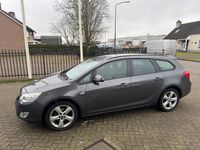 Occasion Opel Astra Edition 95 PK (69 kW) 2011 Grijs Stationwagen