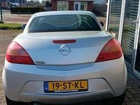 Occasion Opel Tigra Sport 90 PK (66 kW) 2006 Zilver Cabriolet