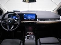 tweedehands BMW 220 2-SERIE Active Tourer i | Luxury Line | Travel-pakket | Driving Assistant Plus | Innovation Pack |